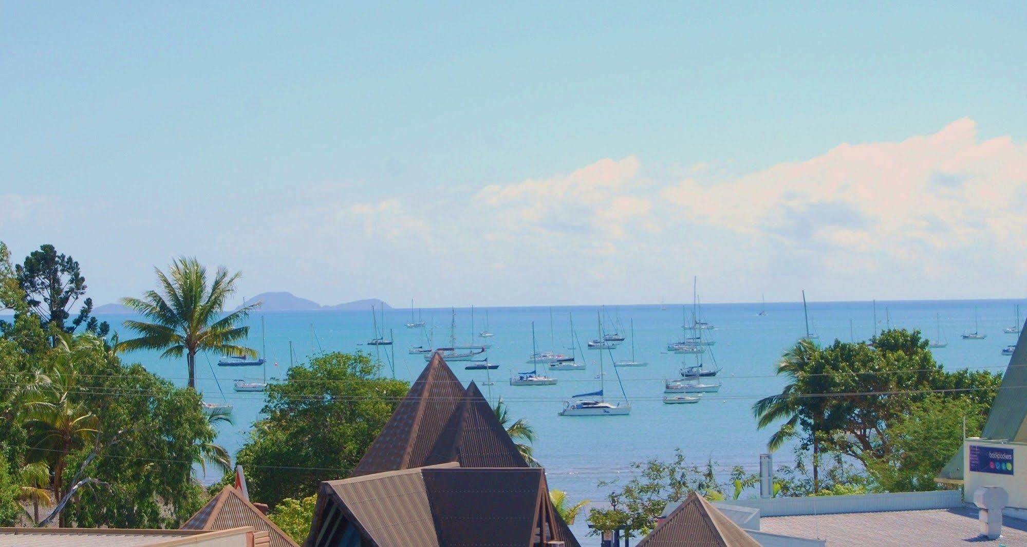Airlie Beach Apartments מראה חיצוני תמונה